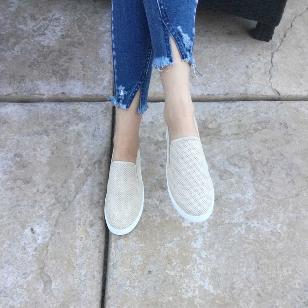 ONLY 1 LEFT‼️5 🌟Perforated Slip on Sneaks - Picture 2 of 8